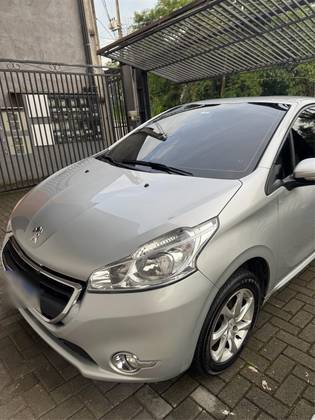 PEUGEOT 208 1.5 ACTIVE PACK 8V FLEX 4P MANUAL PEUGEOT 208 1.5 ACTIVE PACK 8V FLEX 4P MANUAL